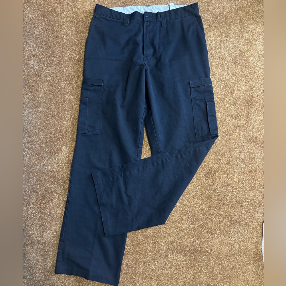 Women’s cargo Dickies pants
